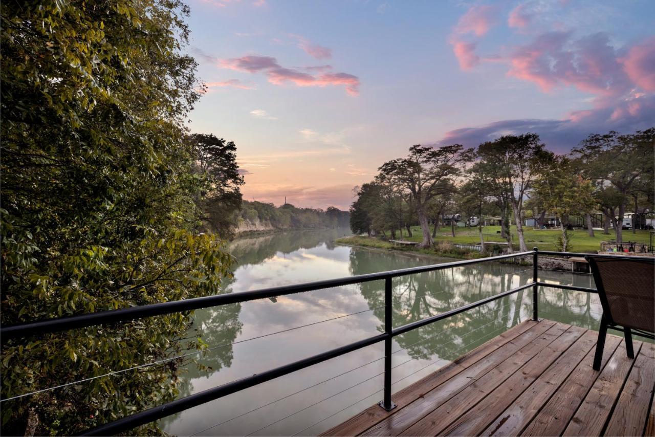 Luxury Lakefront Oasis With Boat Dock-Firepit McQueeney Exterior foto